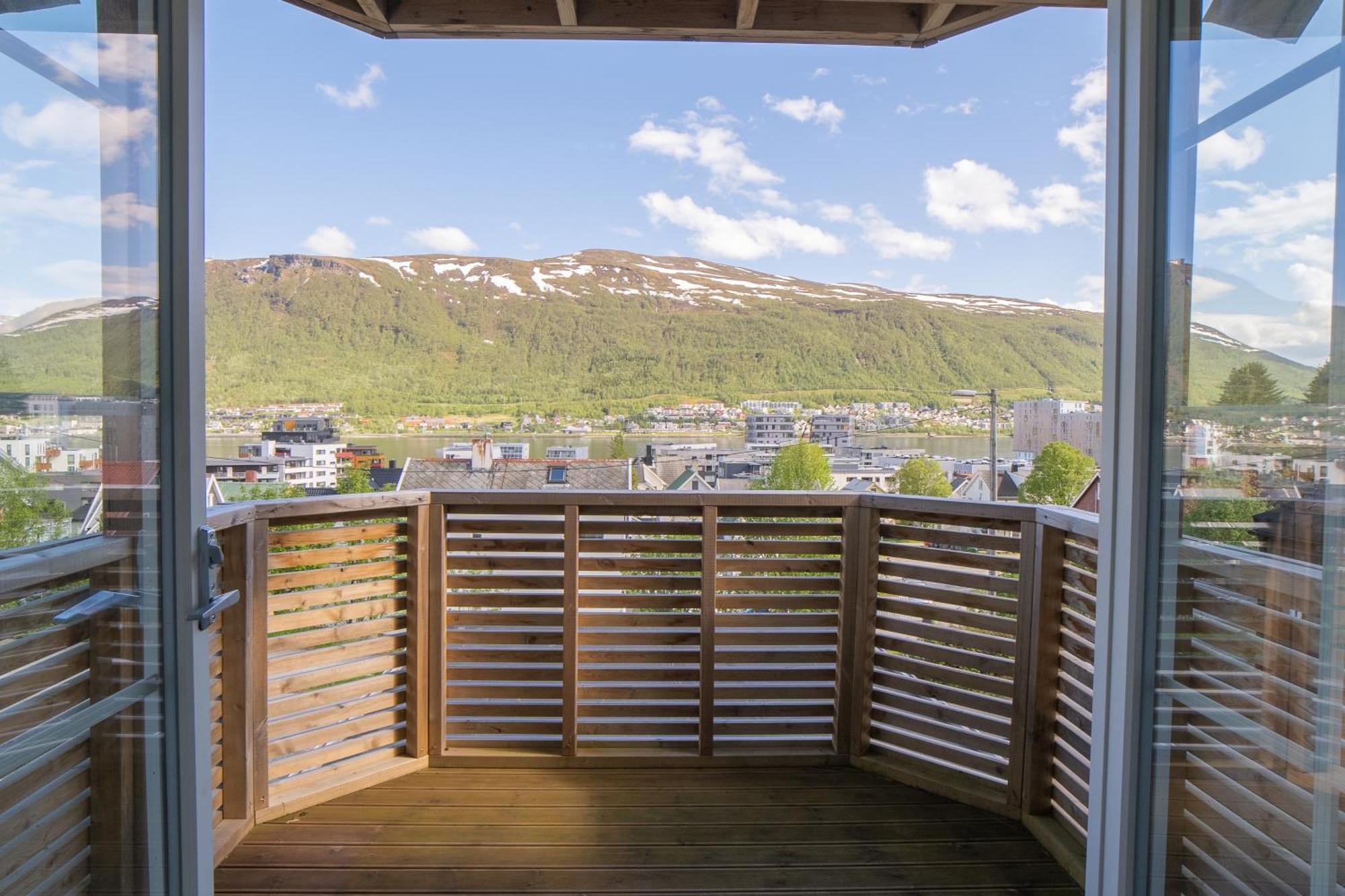 Modern House With Great View! Apartment Tromso Exterior photo