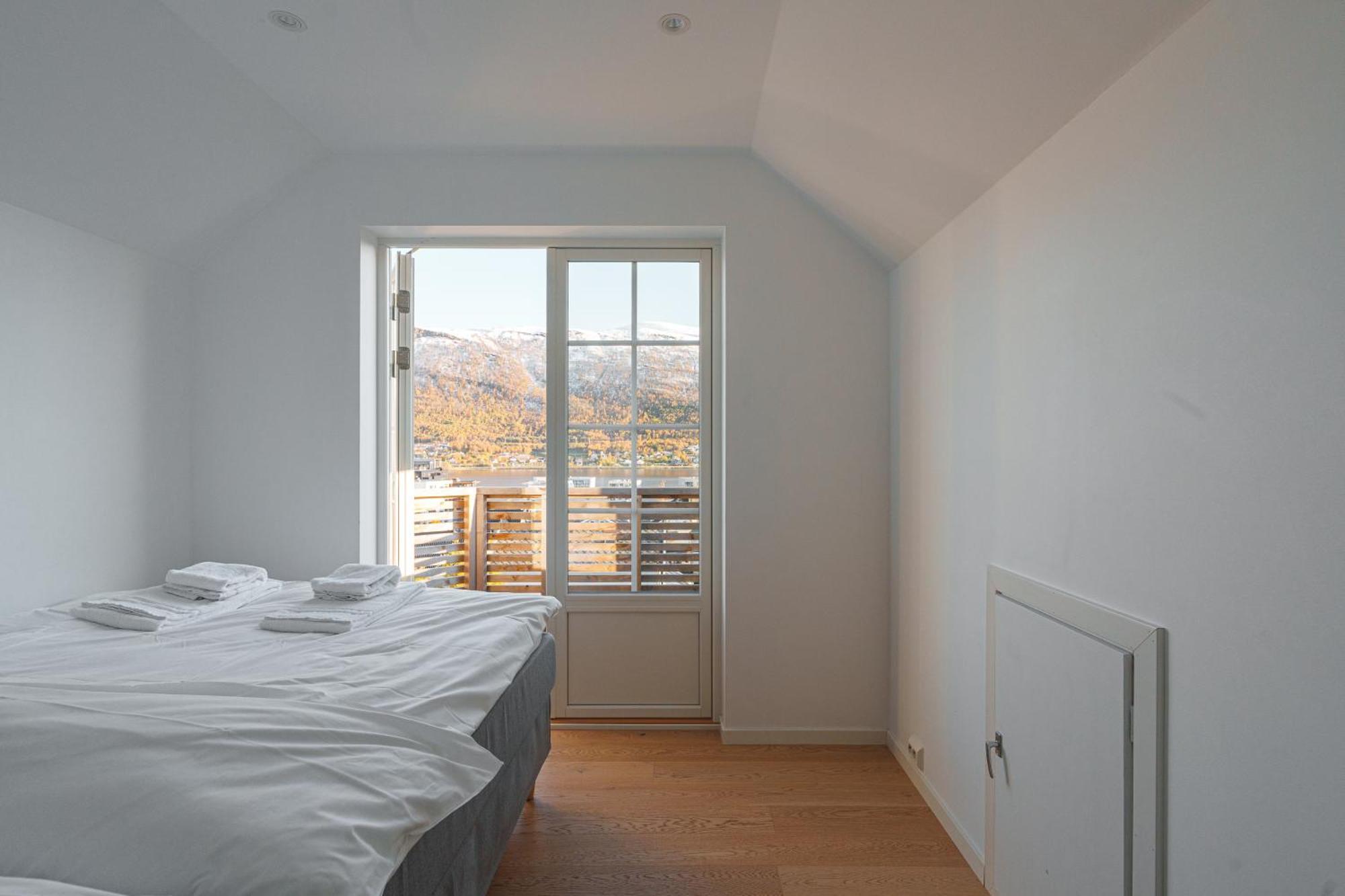 Modern House With Great View! Apartment Tromso Exterior photo